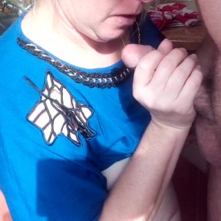 Порно пожилые чешки за деньги