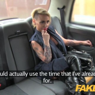 Порно грудастая милфа блондинка куни